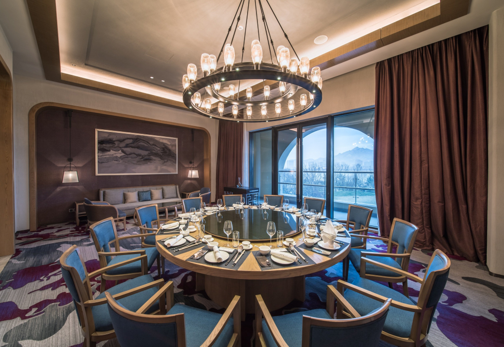Crowne Plaza QingdaoOriental Movie Metropolis by IHG