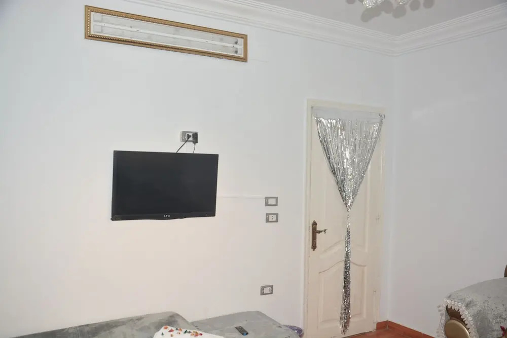 Akh Pyramid Hostel