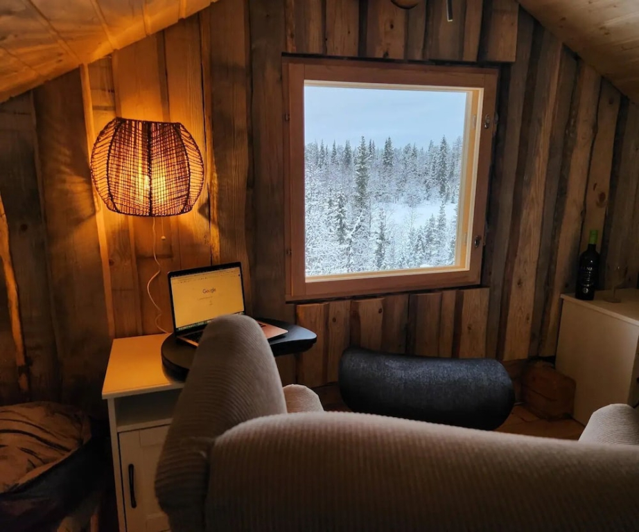 Lapland Riverside Nature Cabin