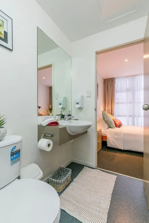 Sweet 2 Bedroom Apt with 2 Bathroom in CBD (Tetra 113)