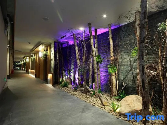 Grand Yiju Hotel (Nanjing Xinjiekou center)