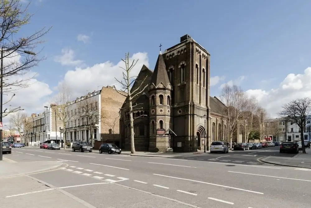 Stunning 2 bed Flat Near Portobello