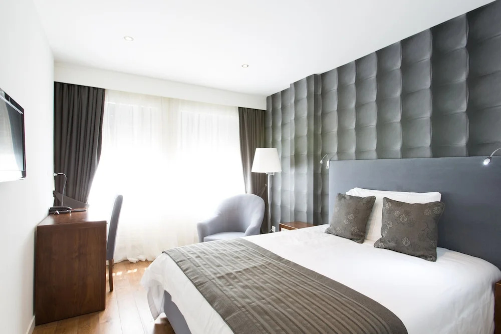 Hotel Alpha