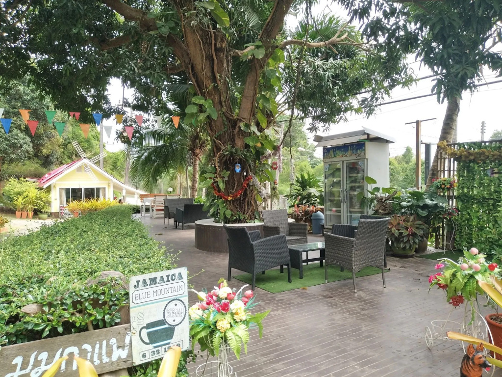 Mountain Beach  Resort