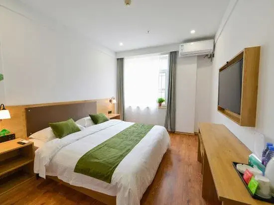 GreenTree Inn Zhixun (Dalian Zhoushuizi Airport Xinzhaizi Metro Station)