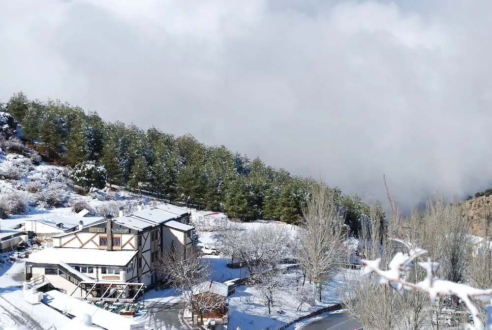 Hotel Sulayr