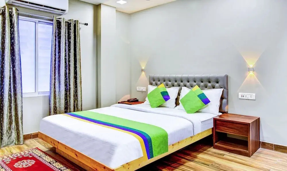 HOTEL MITTAL GARDEN