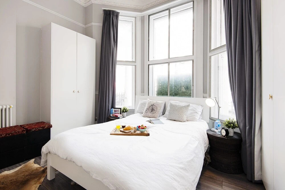 The Warwick Road Residence - IRV