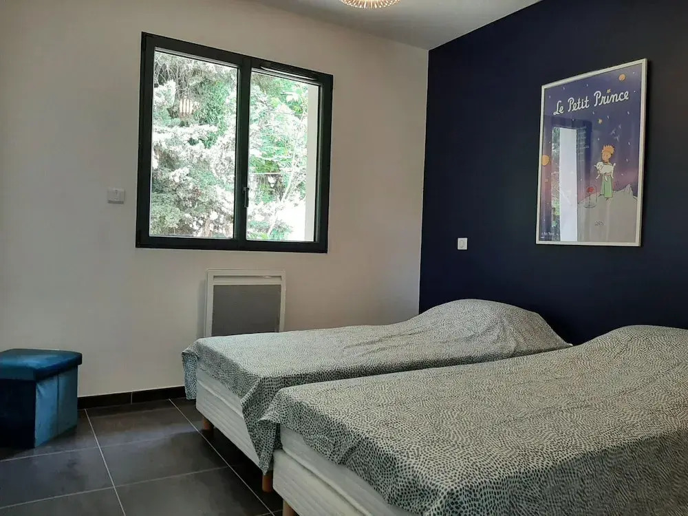 Elegant Villa in Sainte Valière