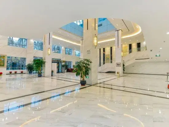 Shanghai Sports University Exchange Center Hotel (Changhai Hospital)