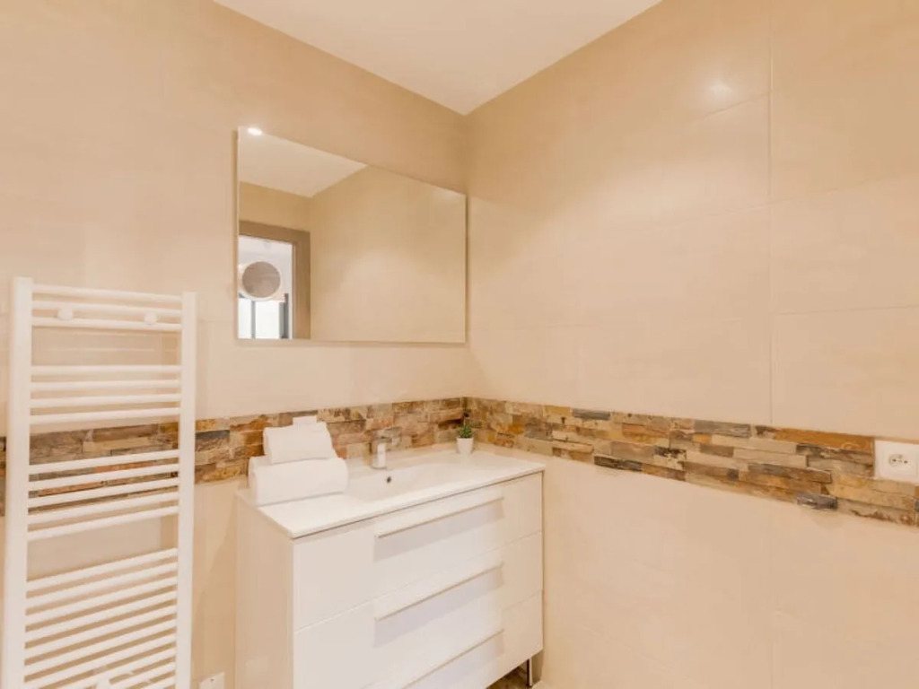 Le Palazzu 33563