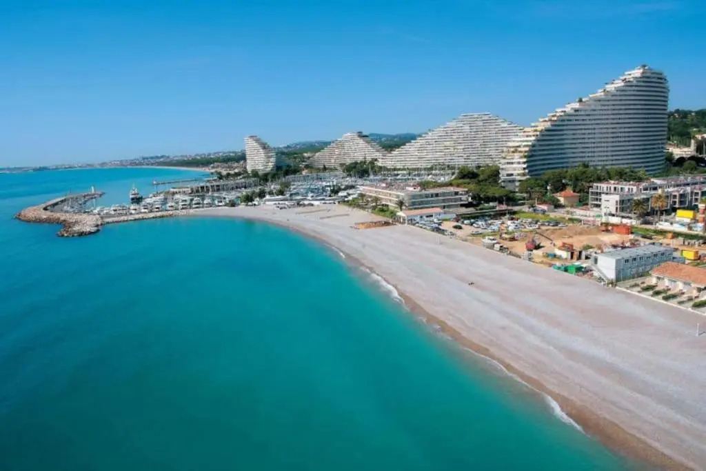 Charmant studio proche de Nice à 300m des plages