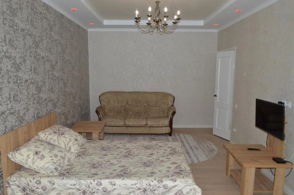 Apartment on Ibraimova, 69