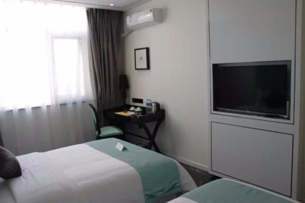Xana LITE Hotel 5th Avenue Branch