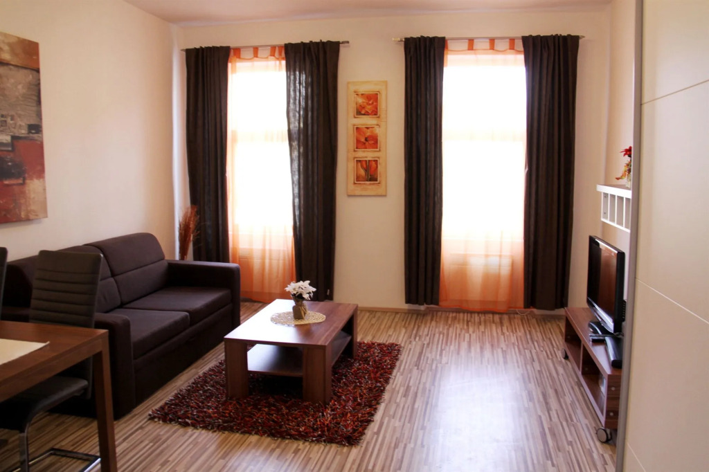 CheckVienna – Apartment Huetteldorfer Strasse