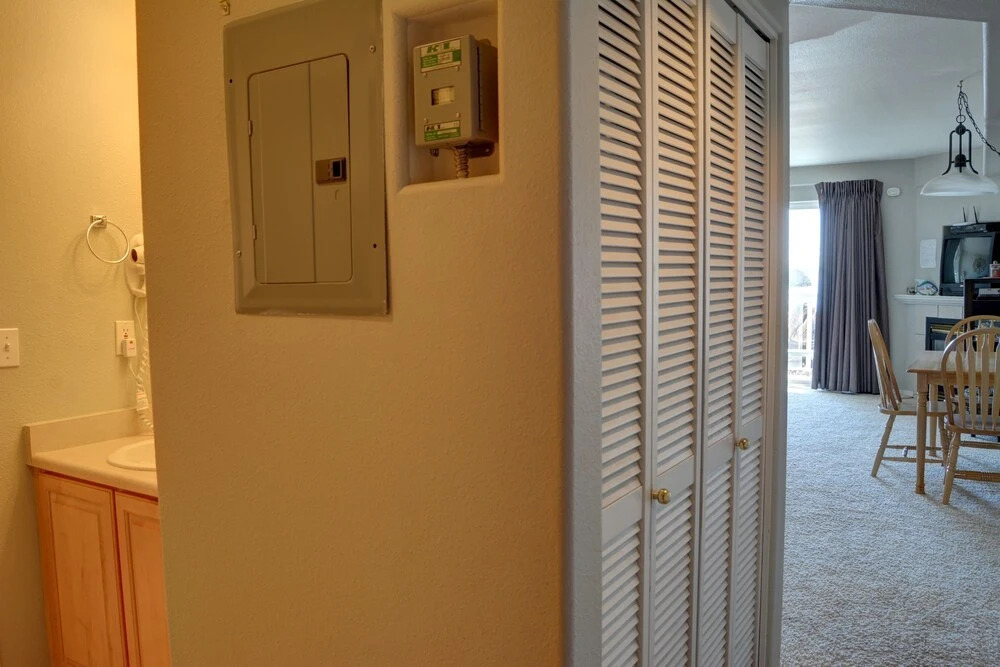 Waters Edge 112 - 1 Br Condo