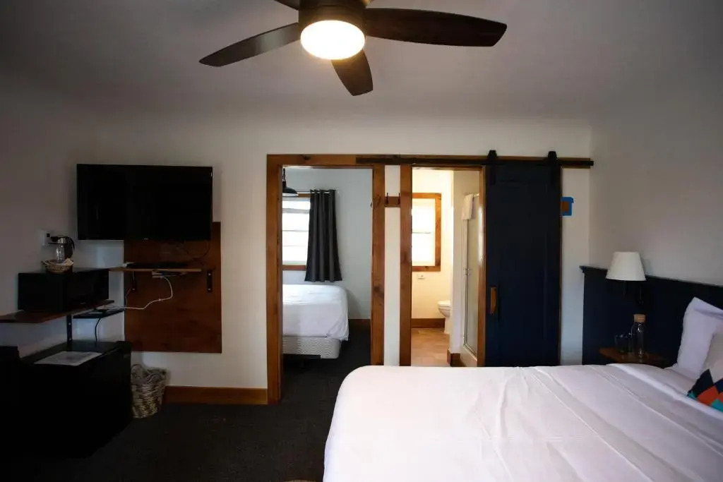 The Stranger Lodge - Pet Friendly