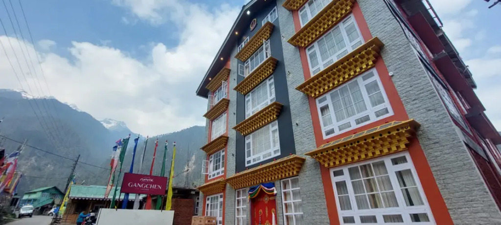 Summit Gangchen Hotel