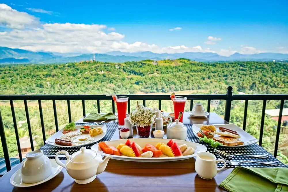 Romance Hills Hotel