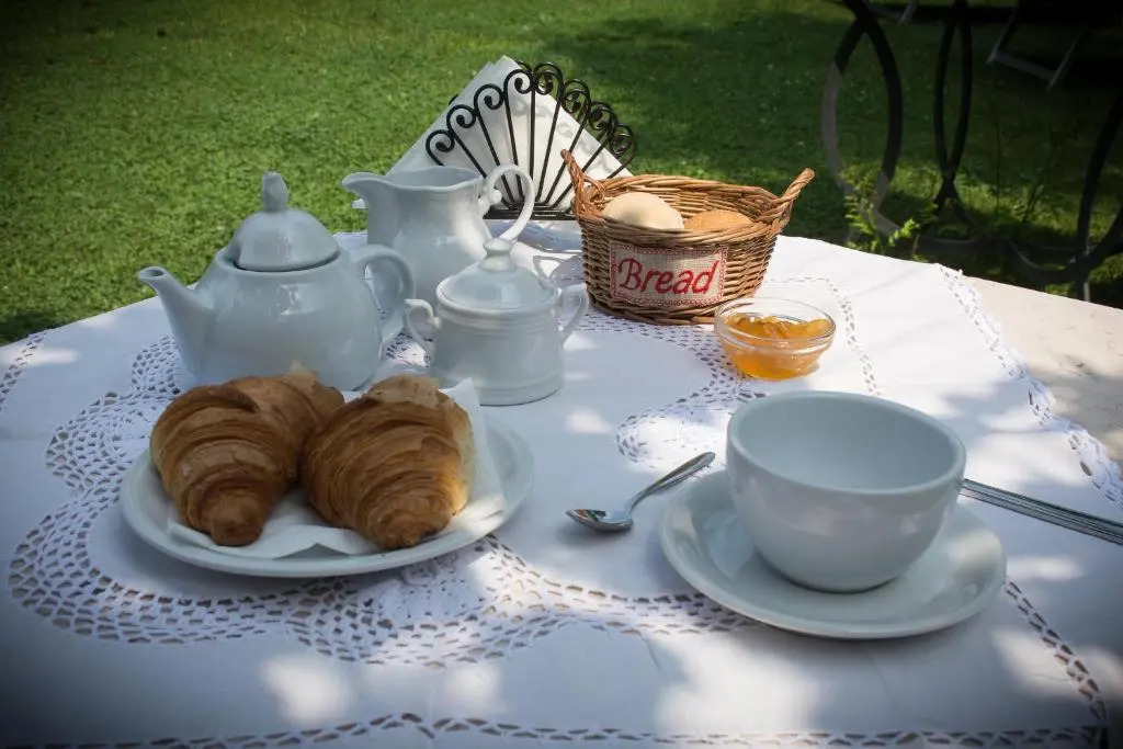 Le Quattro Stagioni B&B and Apartament