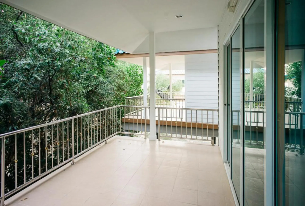 Chan Le Resort