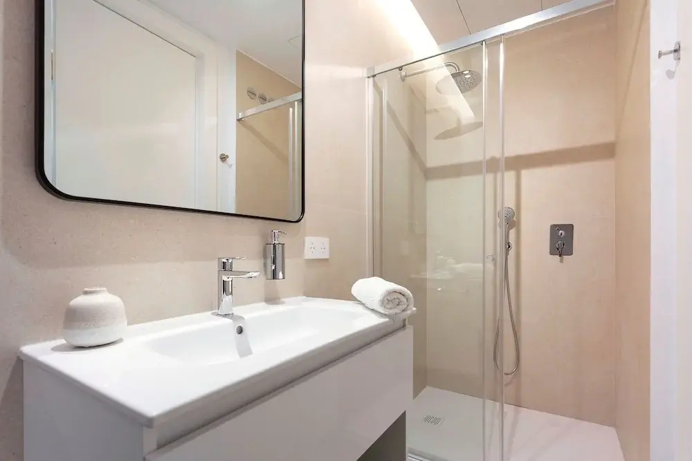 Exclusive Apartment in the Heart of Seville Tom s de Ibarra III