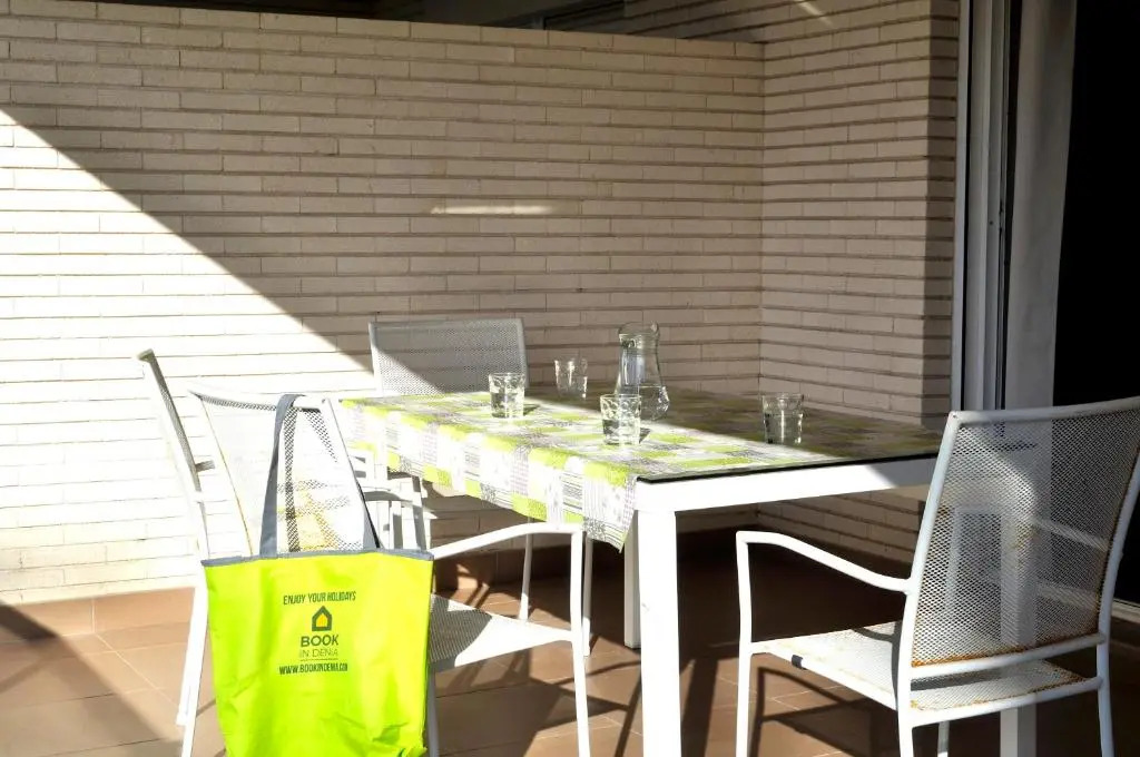 Apartamento Planta Baja a 100 Metros de la Playa