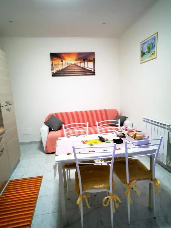 One bedroom appartement with city view terrace and wifi at Roma