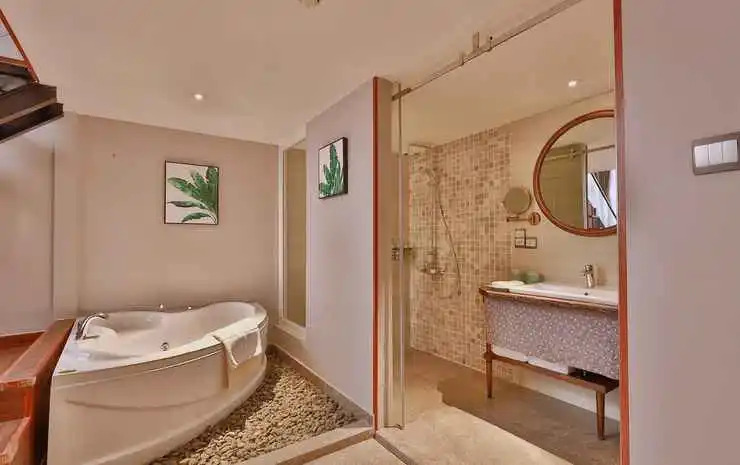CHERRY BOUTIQUE HOTEL