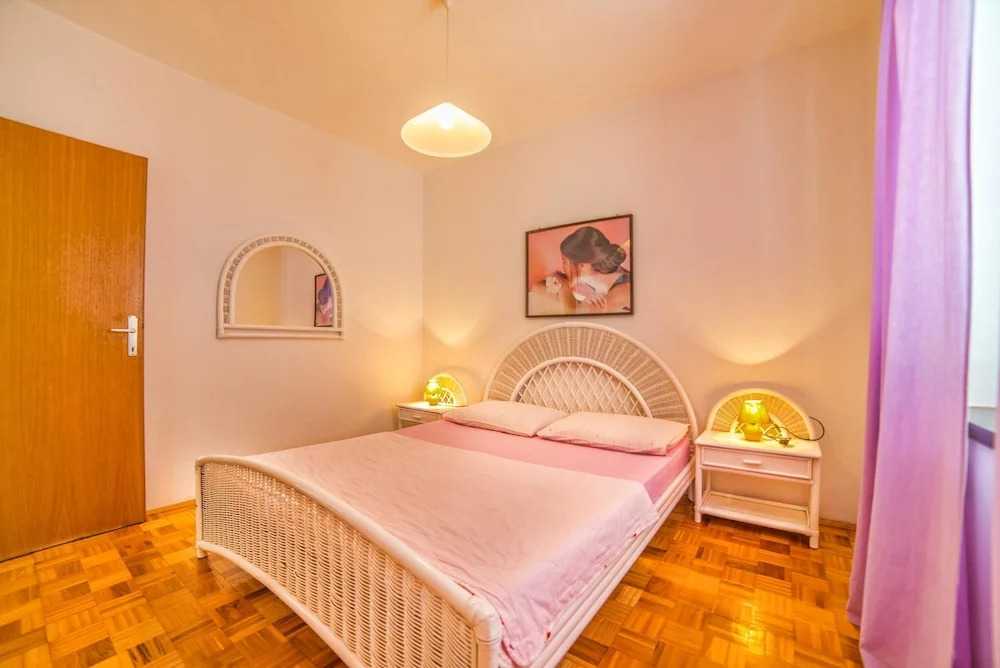 Apartment Lidija / Three Bedrooms A1