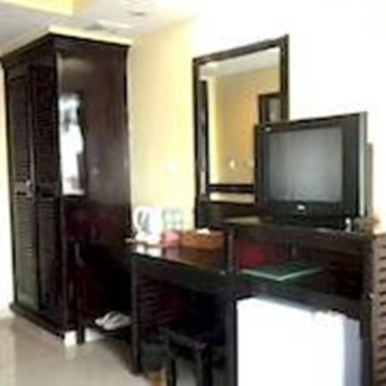 A1 Hotel