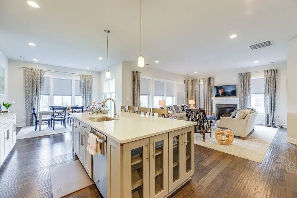 Near Bethany Beach: Resort-style Home w/ Views