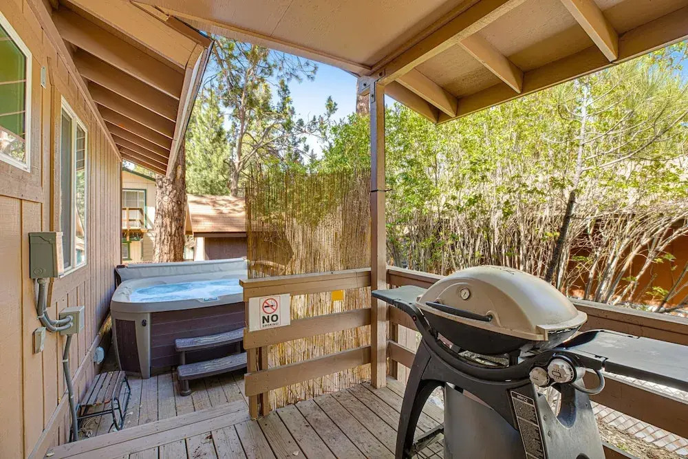 Country Club Cabin #357