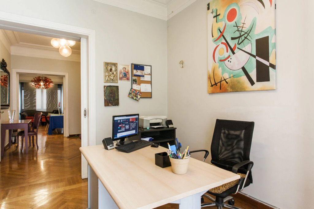 Art apartment Kolonaki