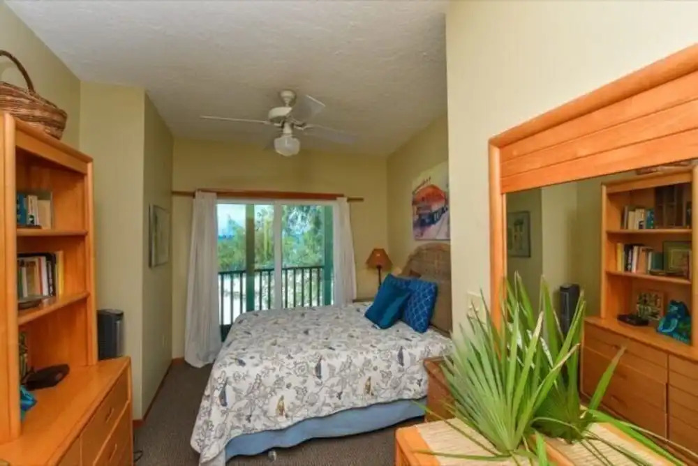 2903 Avenue F 3 Bedroom Home by RedAwning