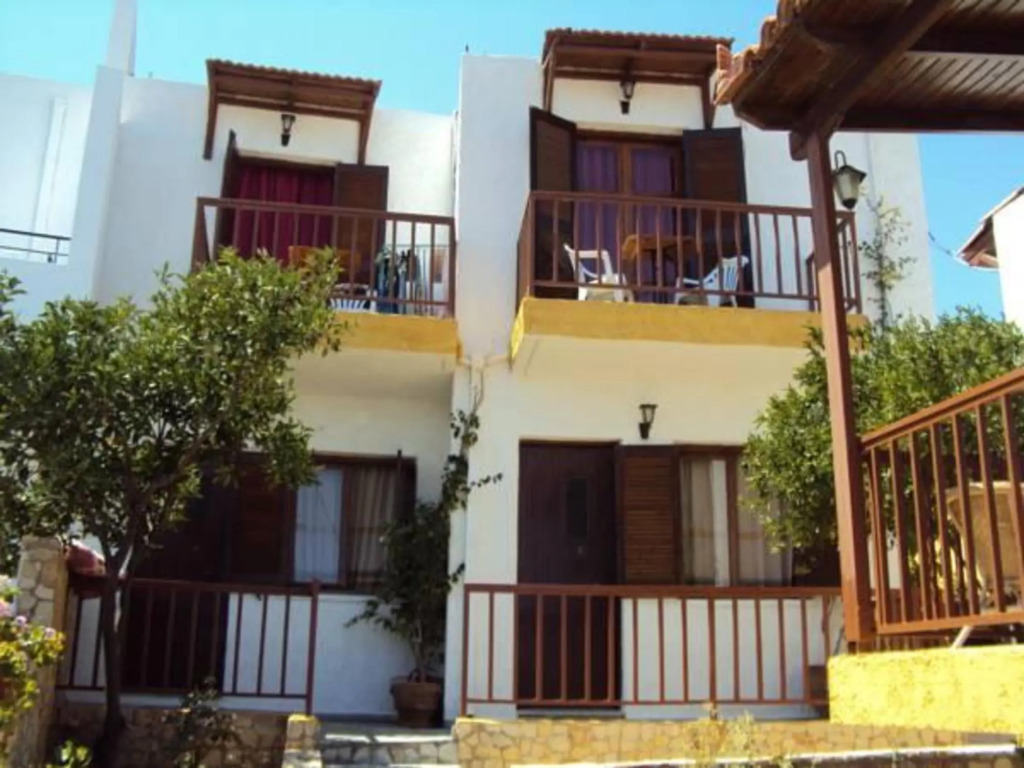 Elgoni Apartments