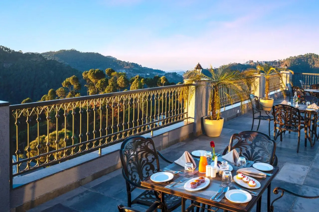 WelcomHeritage Parv Vilas Resort & Spa