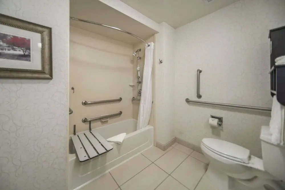 Hampton Inn and Suites Tulsa/Catoosa