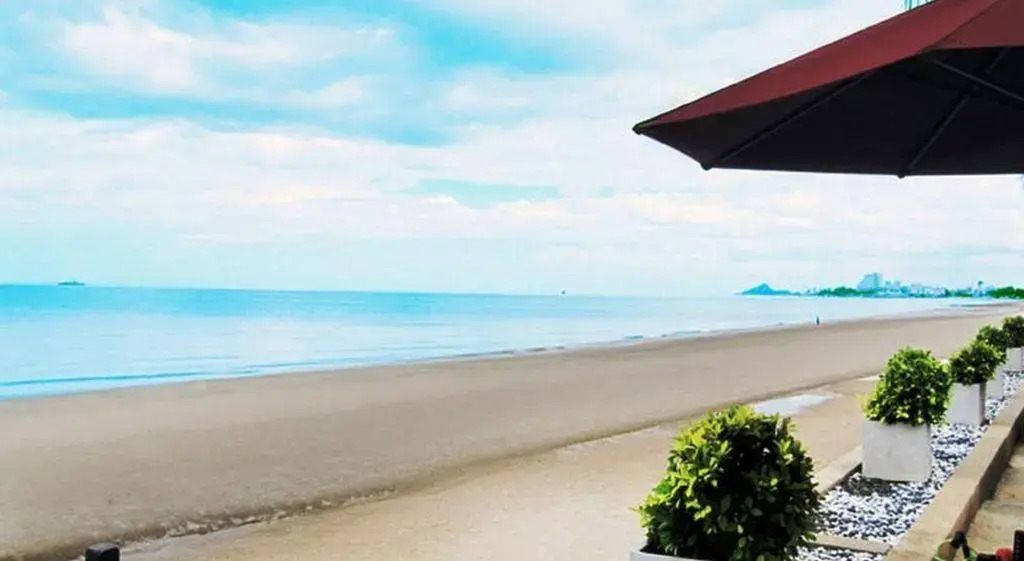 Imperial Hua Hin Beach Resort