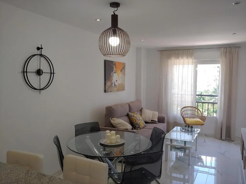 Apartamento 315 en paseo marítimo 96