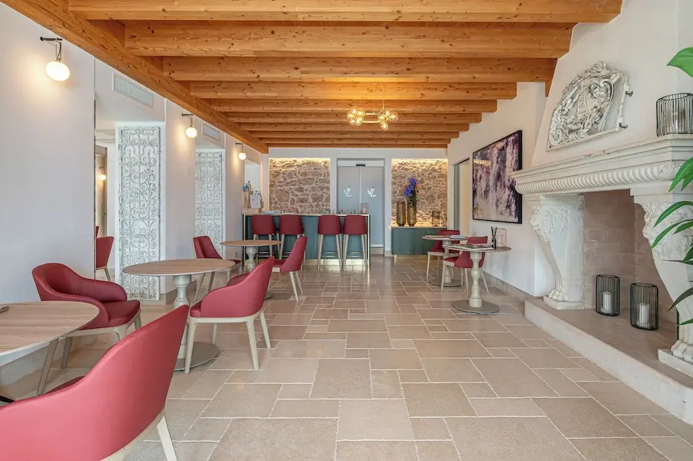Hotel Villa Leopardi 4S