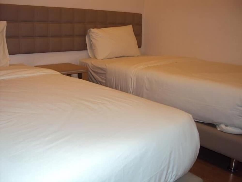 GM City Hotel