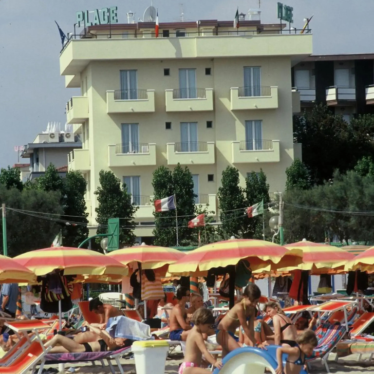 Hotel De La Plage