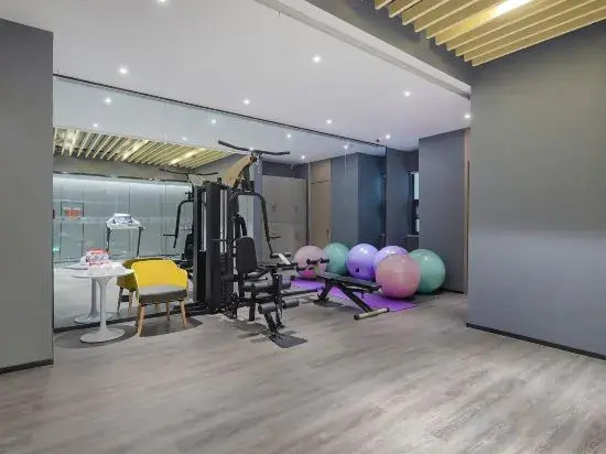 Sicheng International Hotel (Nanjing Railway Station Xuanwu Lake)