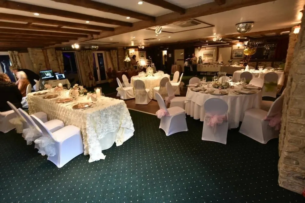 The Inglenook Hotel