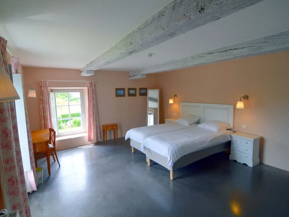 Elegant Estate Stay, Maredsous