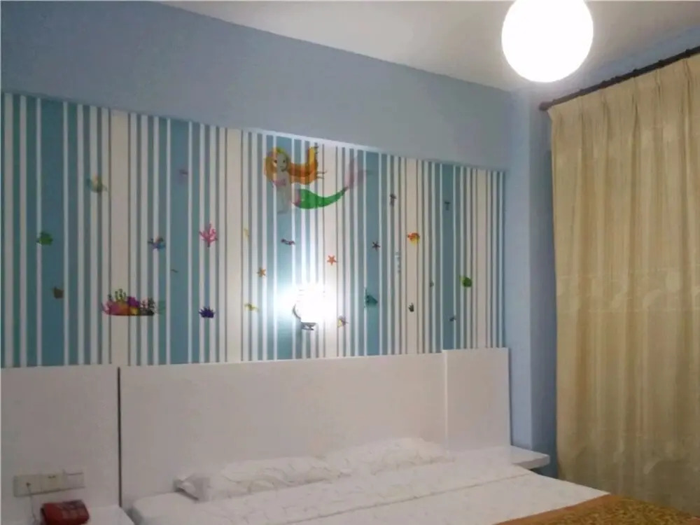 V8 Express Hotel Shangping St 7 Alley