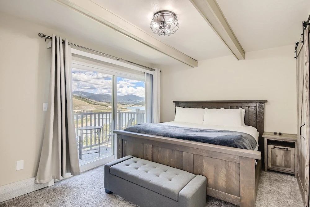 New Listing! Amazing Lake And Mountain Views At This Dillon Condo! 3 Bedroom Condo by RedAwning