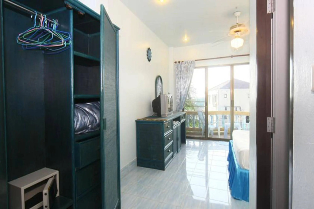 Patong Sunbeach Mansion