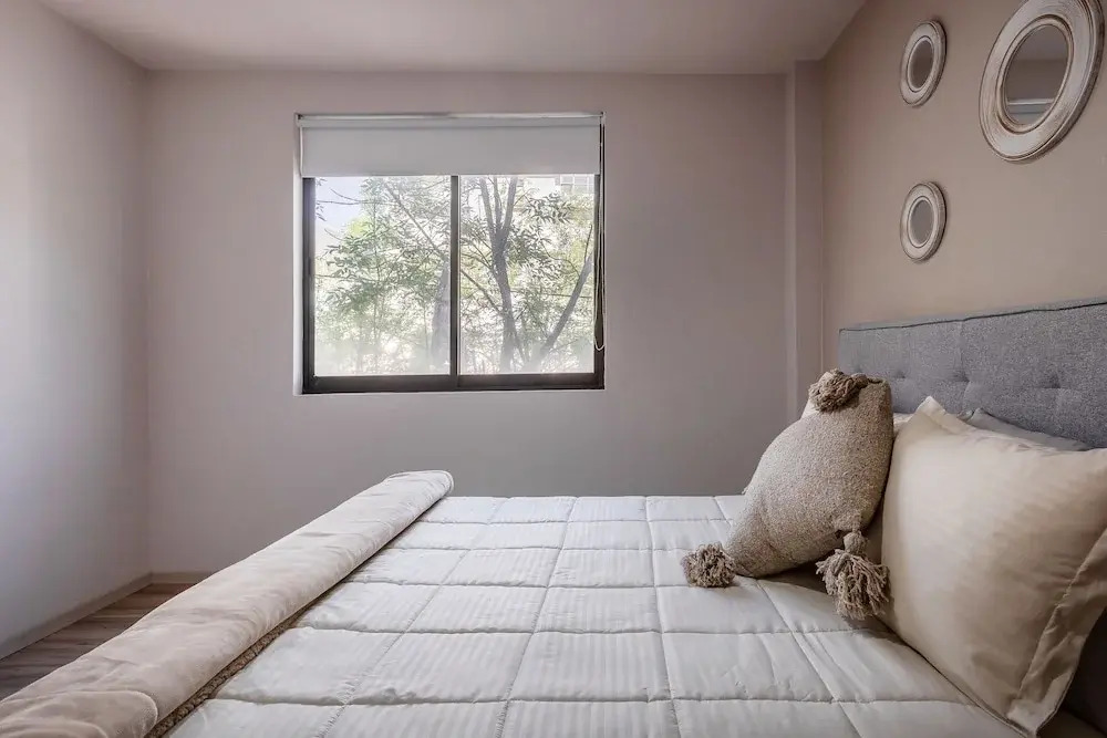 Urban Oasis in Roma - Wifi - Laundry - Sleeps 7